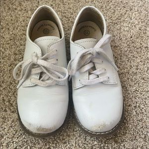 Boys White Footmates size 9.5